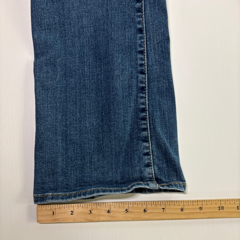 Eddie Bauer Women’s Bootcut Jeans Size 2 Slightly Curvy Fit Medium Wash Stretch - Picture 8 of 12